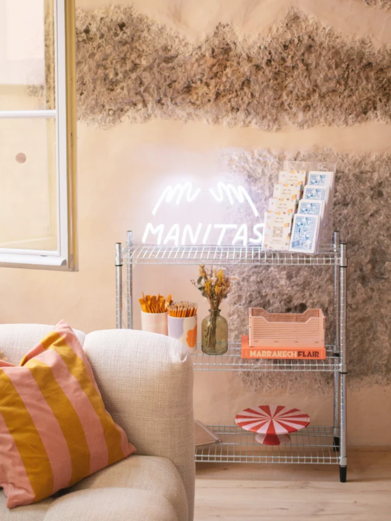 3-4_Portrait_Genral_Local2